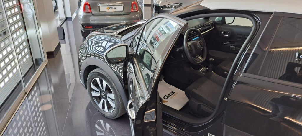 CITROEN C3 -PureTech SHINE