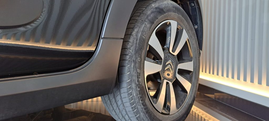 CITROEN C3 -PureTech SHINE