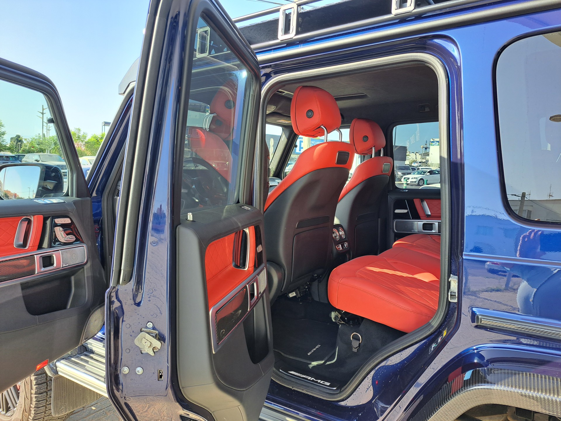 MERCEDES-BENZ G63 AMG