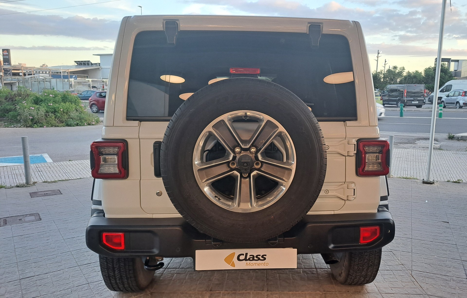 JEEP WRANGLER SAHARA