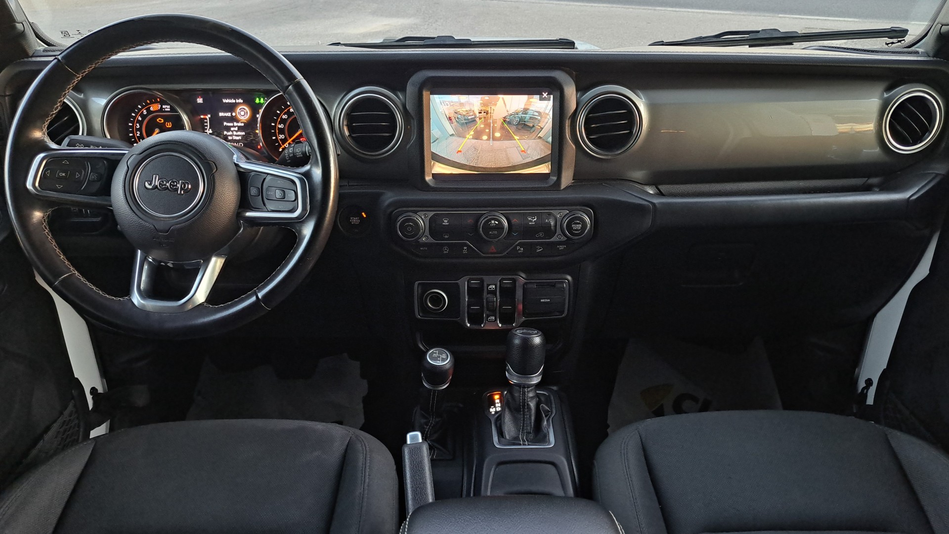 JEEP WRANGLER SAHARA