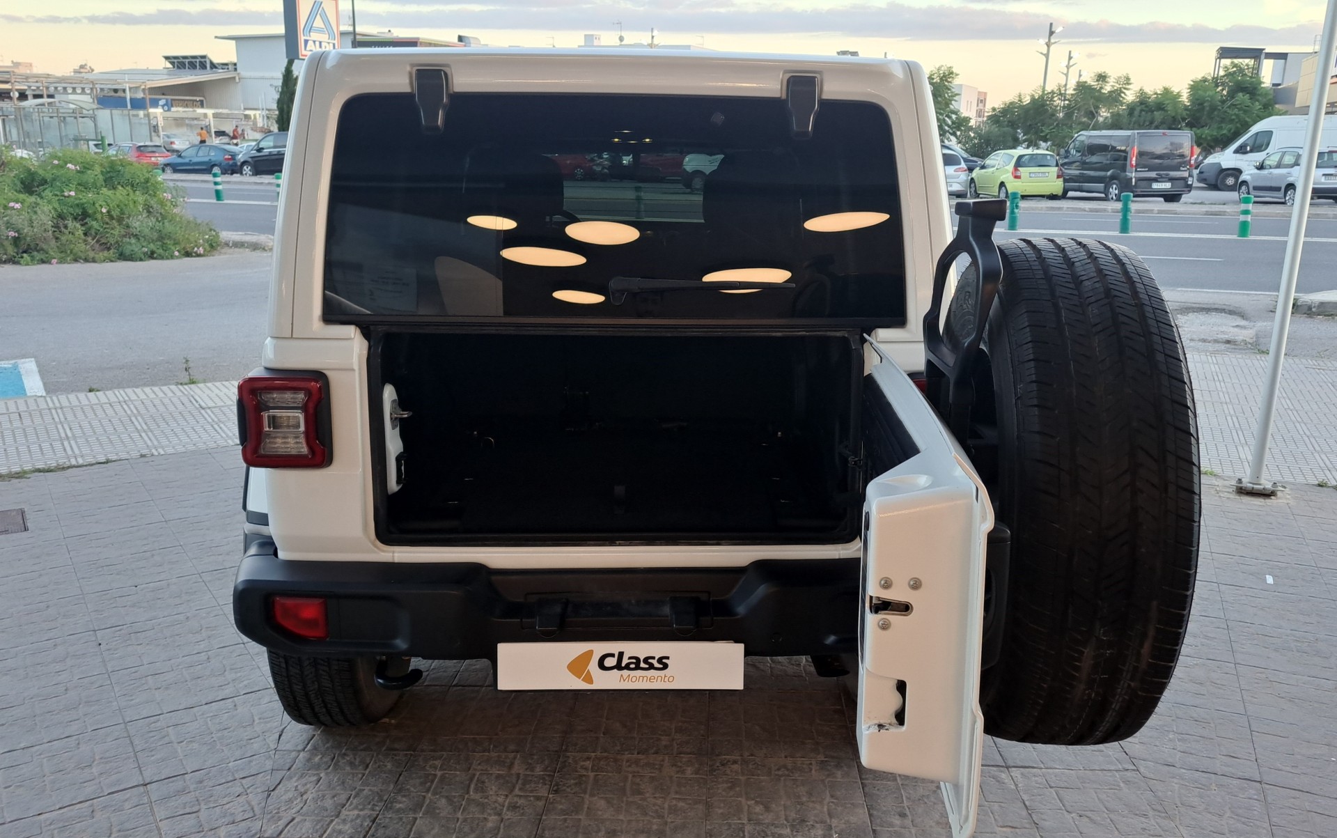 JEEP WRANGLER SAHARA