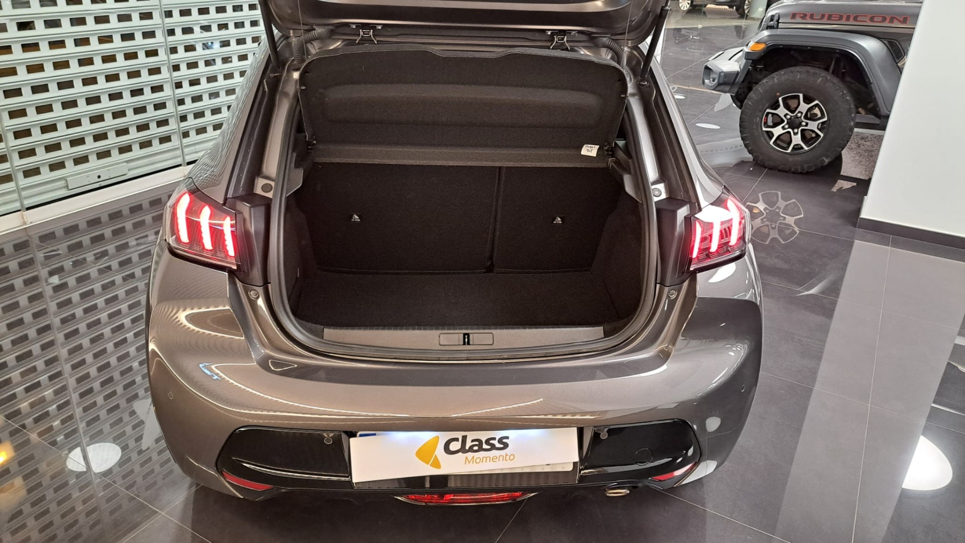 PEUGEOT 208 GT- PureTech
