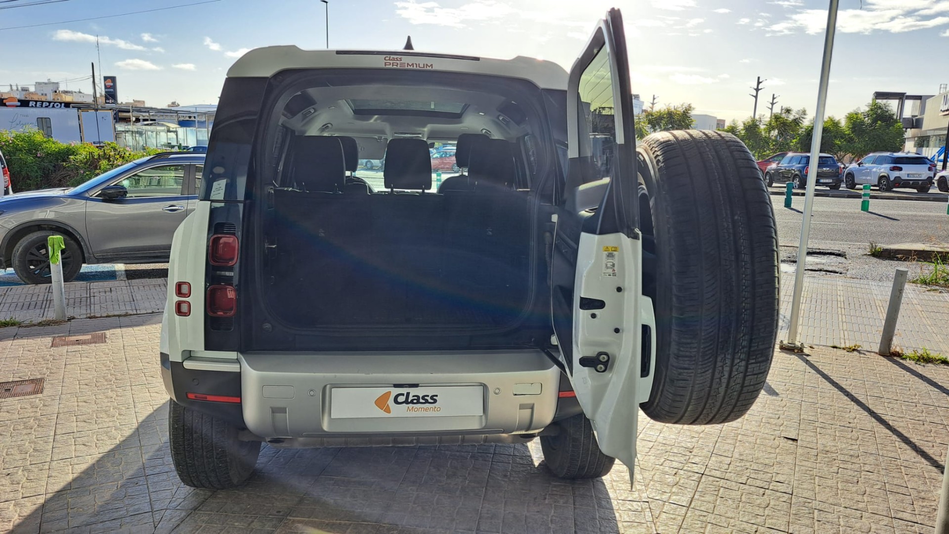 LAND-ROVER DEFENDER MHEV