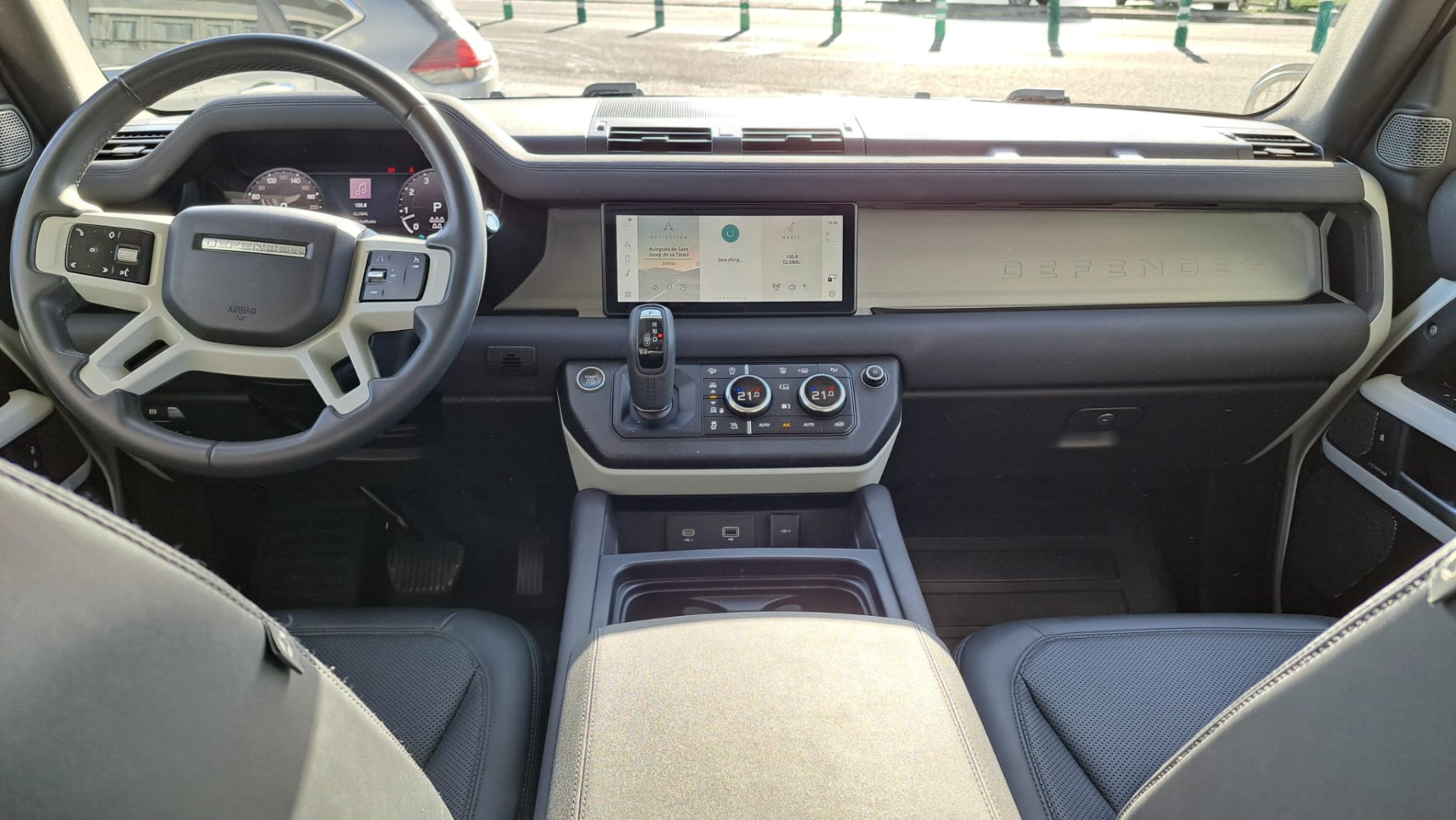 LAND-ROVER DEFENDER MHEV